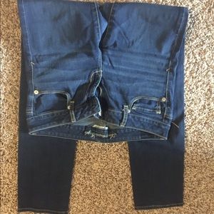 American Eagle skinny jeans